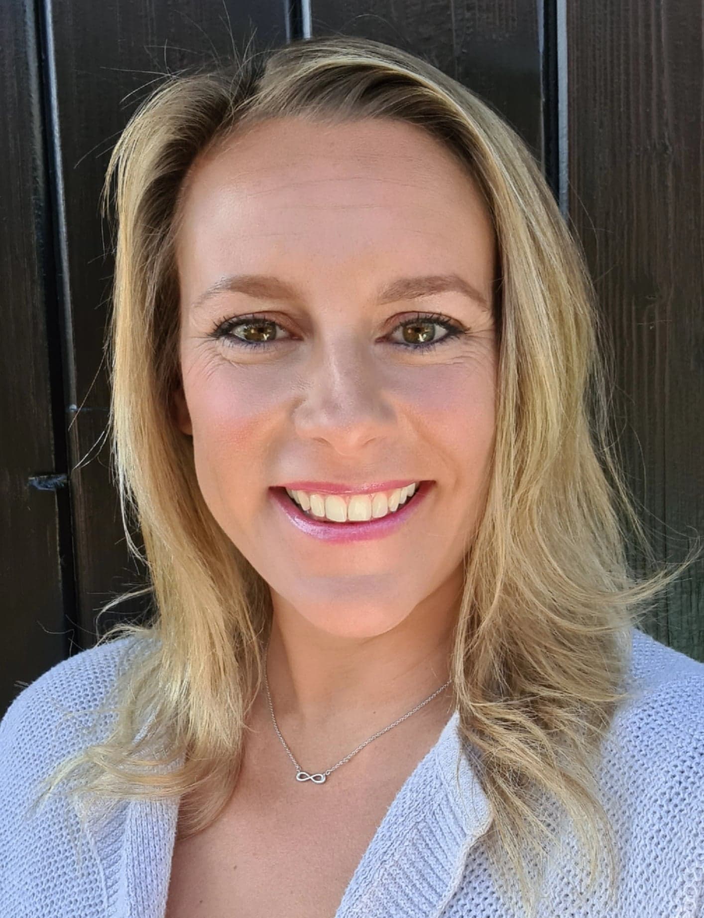 Emma Jane, ski nanny